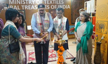 Textile Pavilion inaugurated at 43rd IITF,  Pragati Maidan by Hon’ble Textiles Minister on 16th Nov